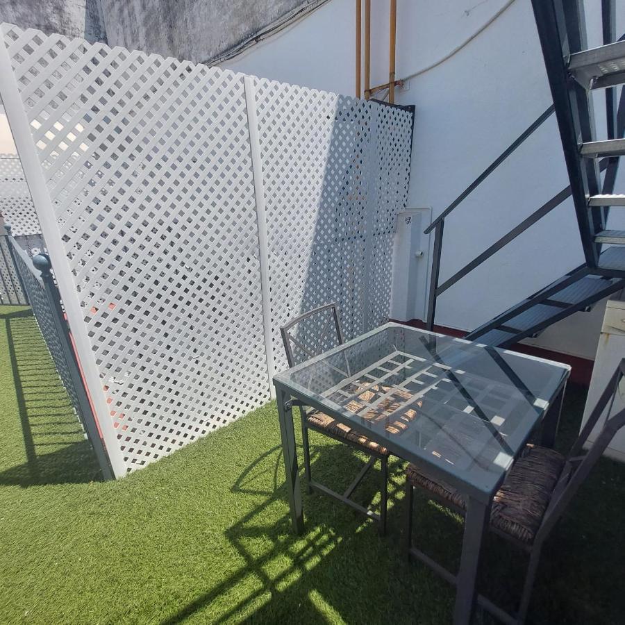 Complete Studio With Terrace - 1Bth- La Giralda Διαμέρισμα Σεβίλλη Εξωτερικό φωτογραφία